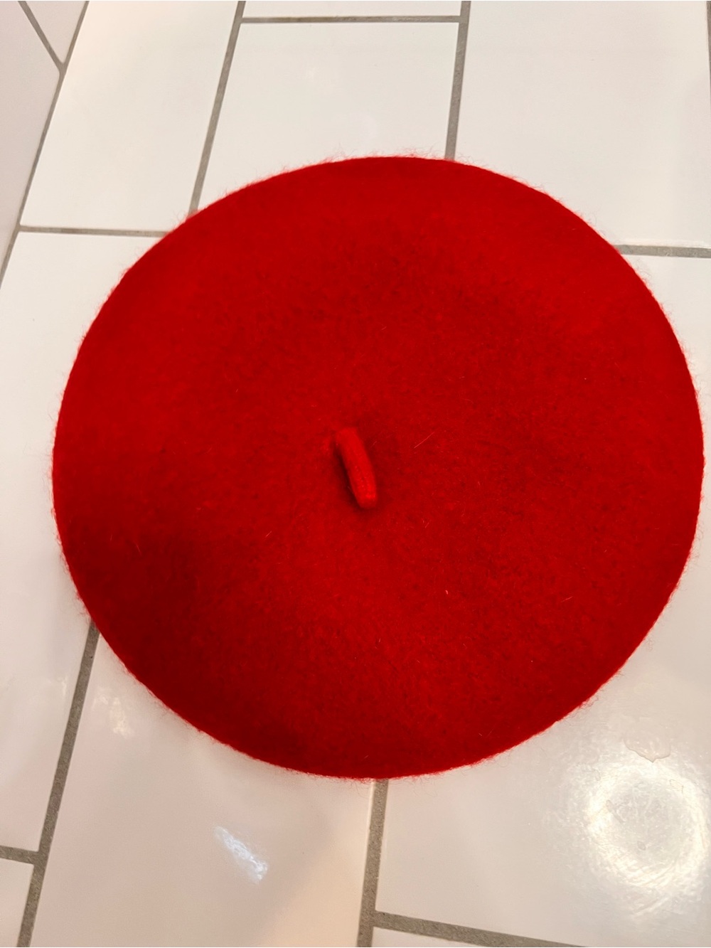 Classic Red Wool Beret – Parisian Style French Hat